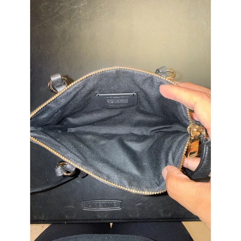 Coach Kelsey Black Pebbled Leather Crossbody Satchel Bag Gold Hardware F57563